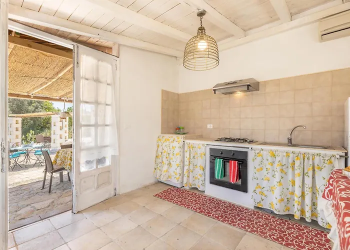 Trullo Grecale Holiday home *